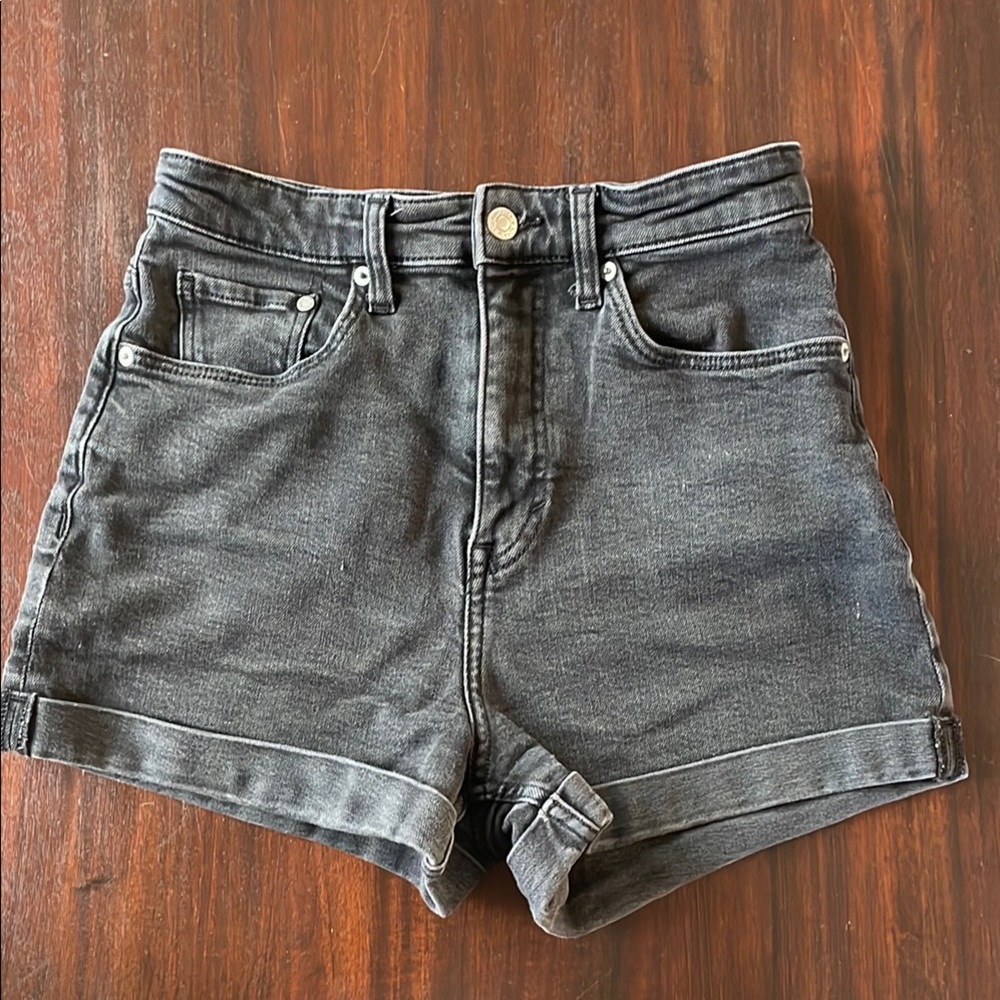 H&M Black High-Waist Denim Jean Shorts